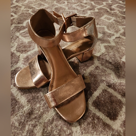 Kurt Geiger Shoes - Carvela Kurt Geiger Rose Gold 2.5 Inch Strappy Block Heels Buckle Closure Sz 37